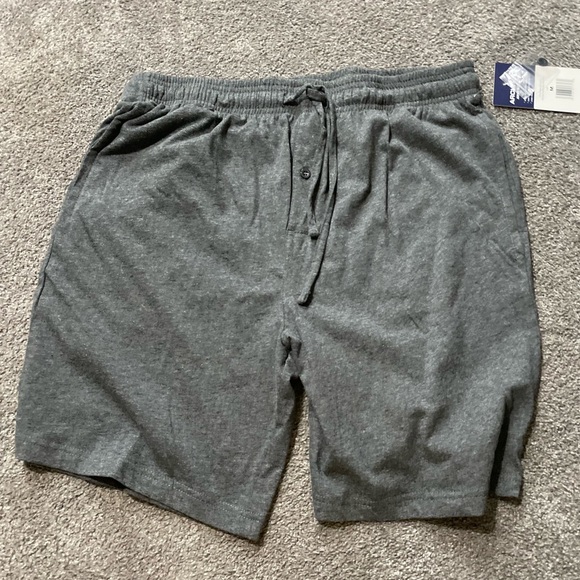 Pair of men’s medium sleep shorts - Picture 4 of 6